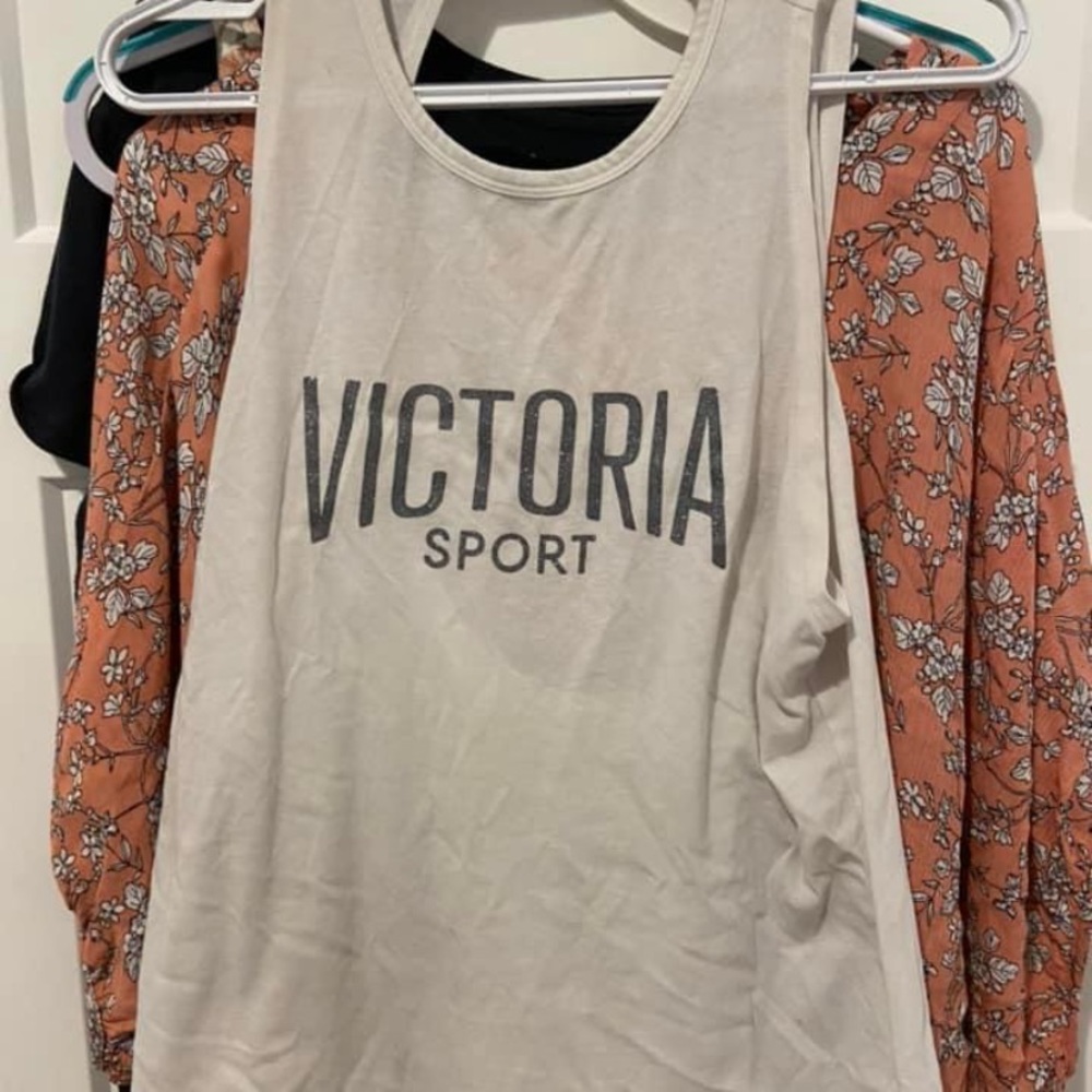 Victoria’s Secret tank top